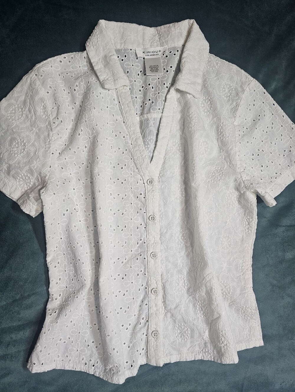 Kirious Los Angeles White Cotton Eyelet Button Front Top - Size M